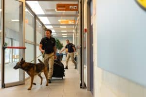 USAR.NL komt aan op vliegbasis Eindhoven na inzet in Venezuela